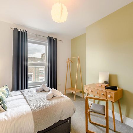 הוילה וויטבי Uk41640 - Cleveland House מראה חיצוני תמונה